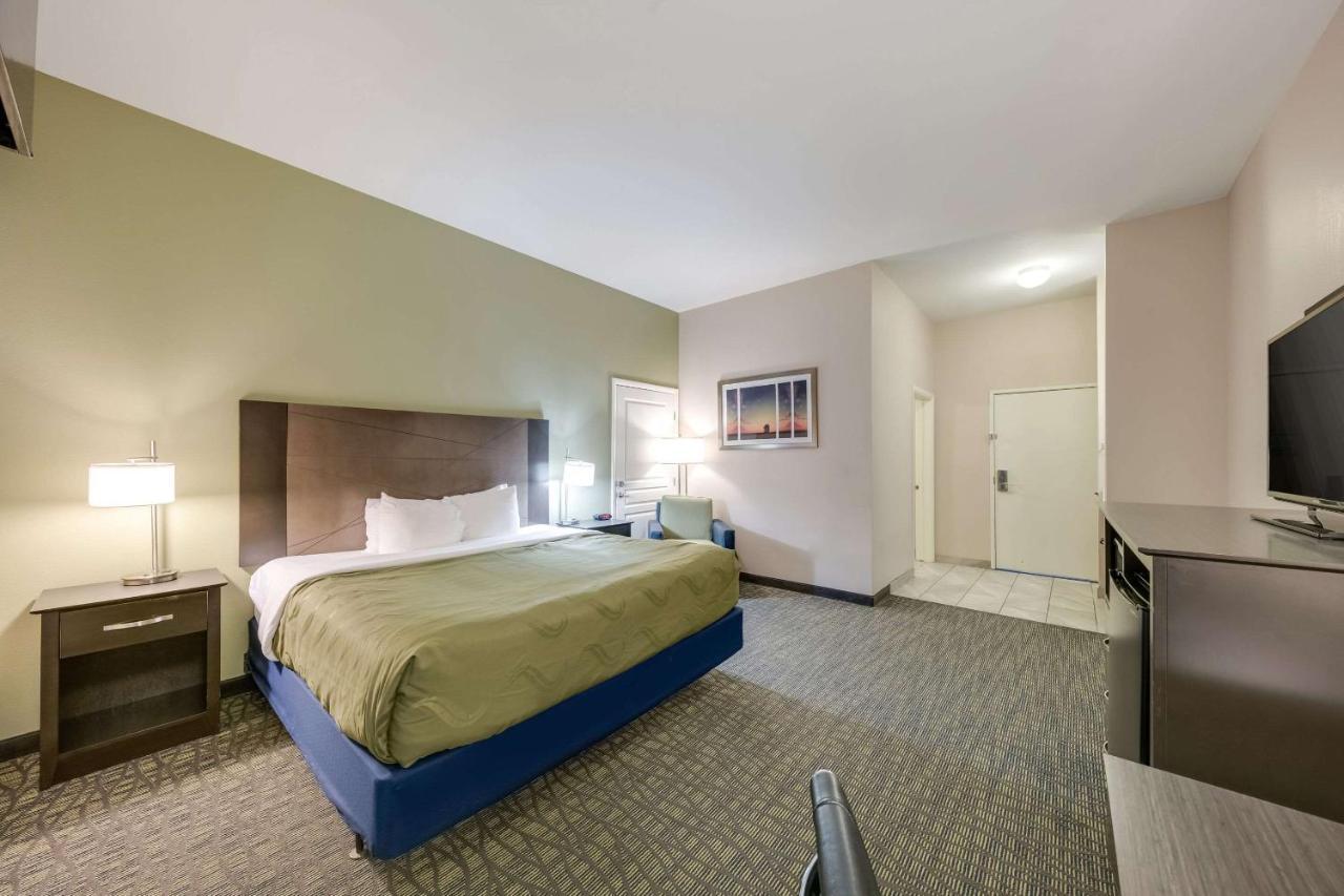 Quality Inn & Suites Ardmore Buitenkant foto
