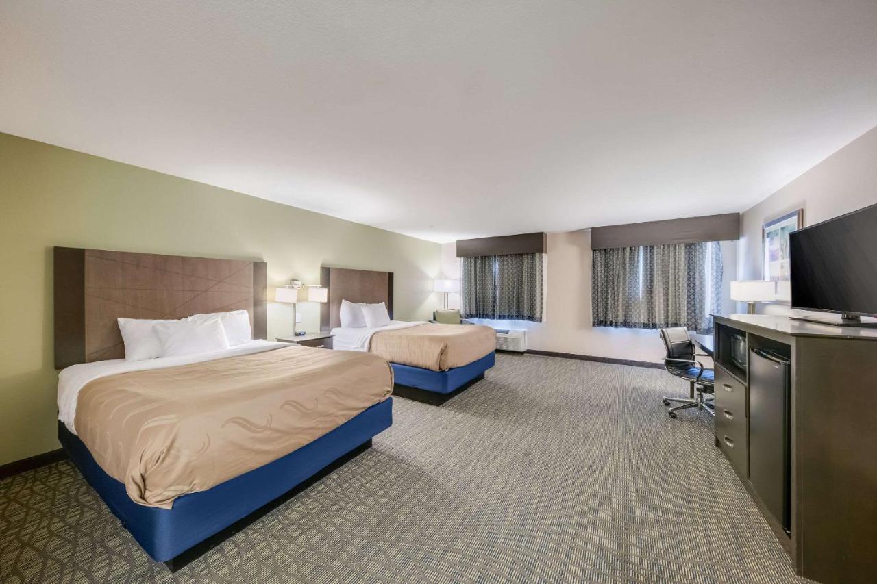 Quality Inn & Suites Ardmore Buitenkant foto