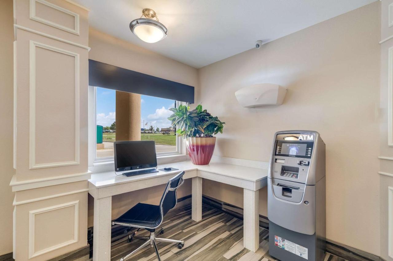 Quality Inn & Suites Ardmore Buitenkant foto