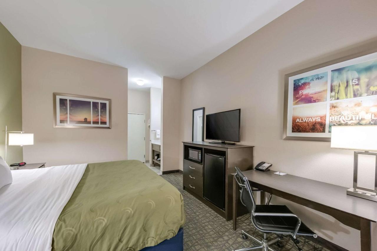 Quality Inn & Suites Ardmore Buitenkant foto