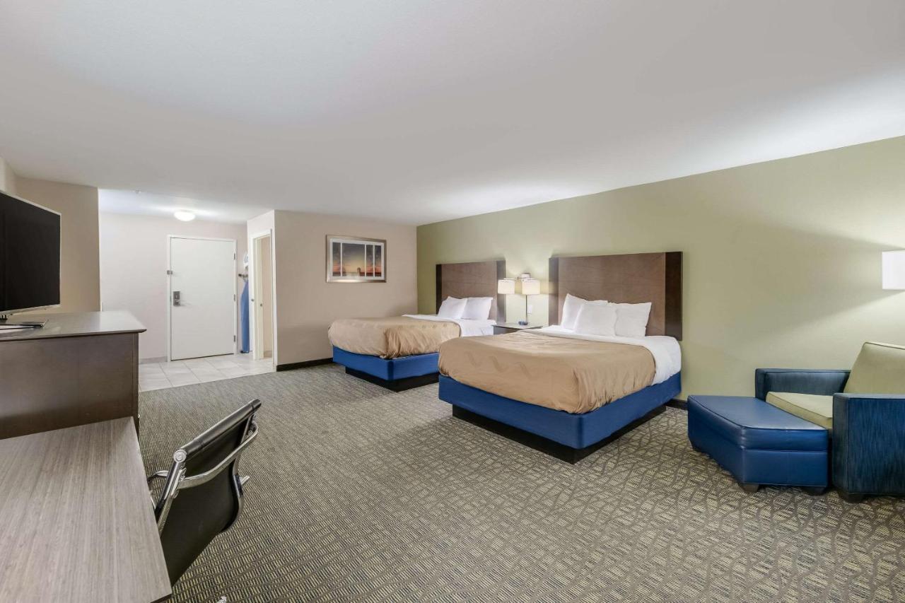 Quality Inn & Suites Ardmore Buitenkant foto