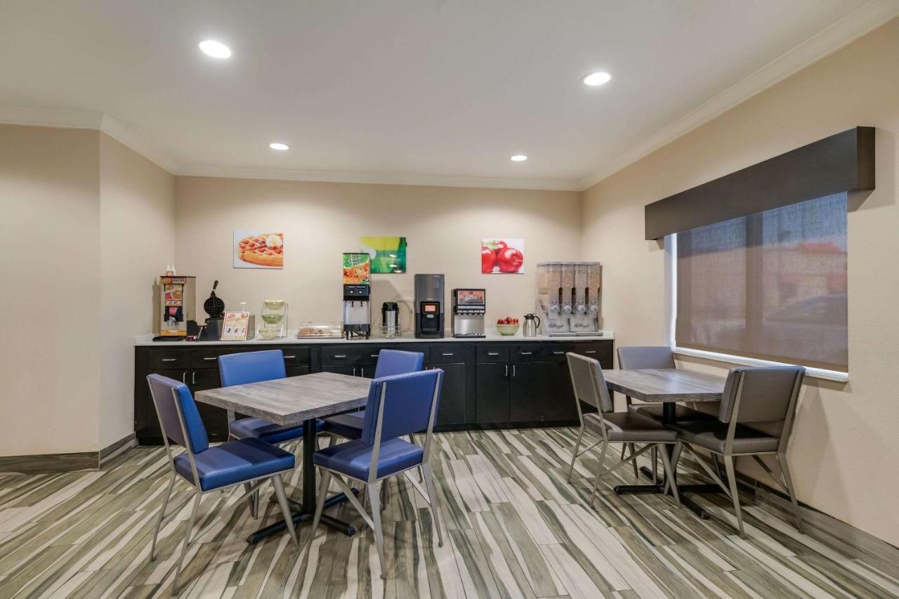 Quality Inn & Suites Ardmore Buitenkant foto