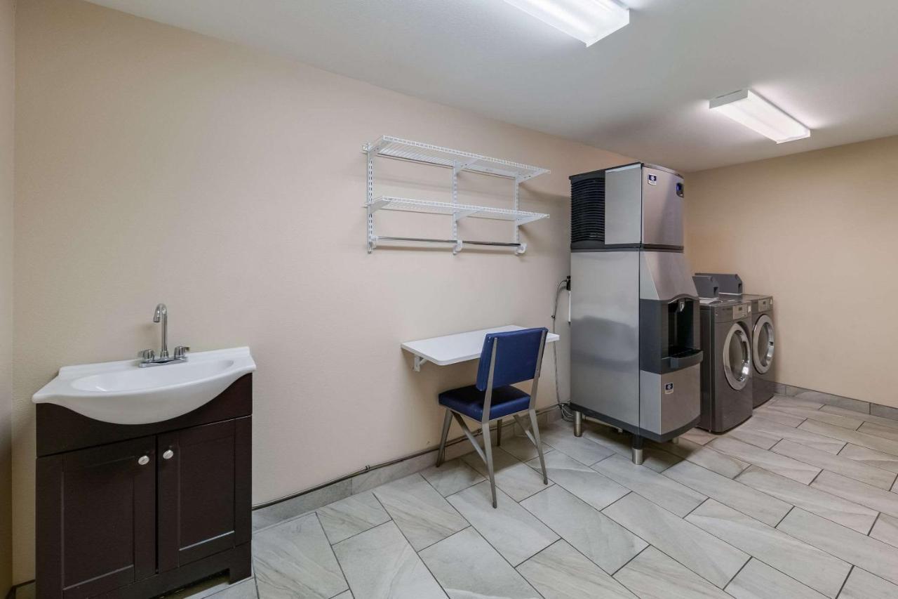 Quality Inn & Suites Ardmore Buitenkant foto